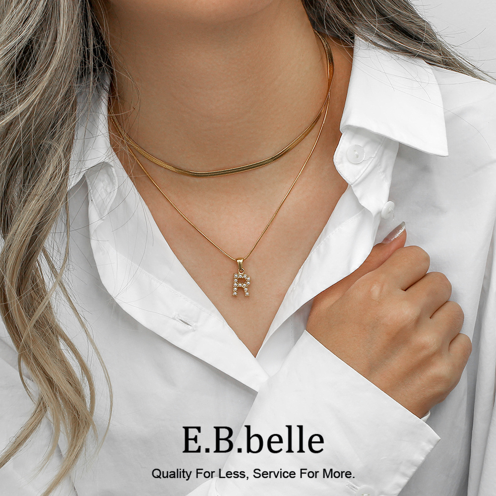 Initial Letter Necklace 18K Gold - E.B.belle collana con lettera pavimentata di