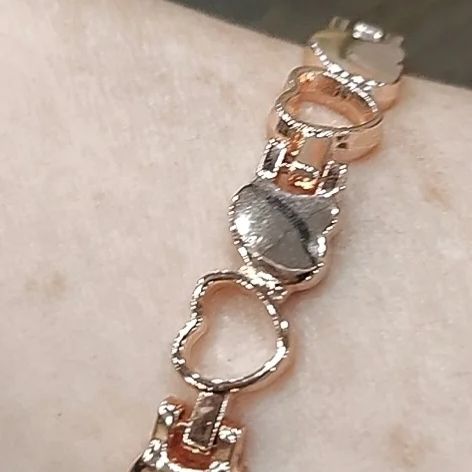Braccialetto Magnetico a Forma - Bracelets recensione e prezzo