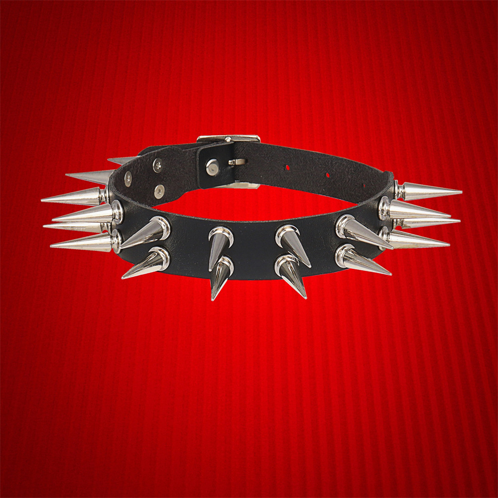 Collare girocollo lungo a spil - Goth Punk Spike Choker recensione e prezzo