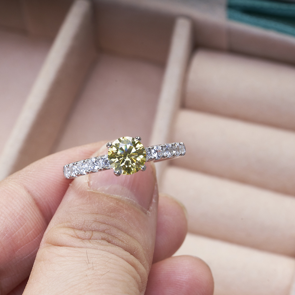 Anello Moissanite da 1 carato  - Moissanite Engagement Ring 1 Carat recensione e prezzo